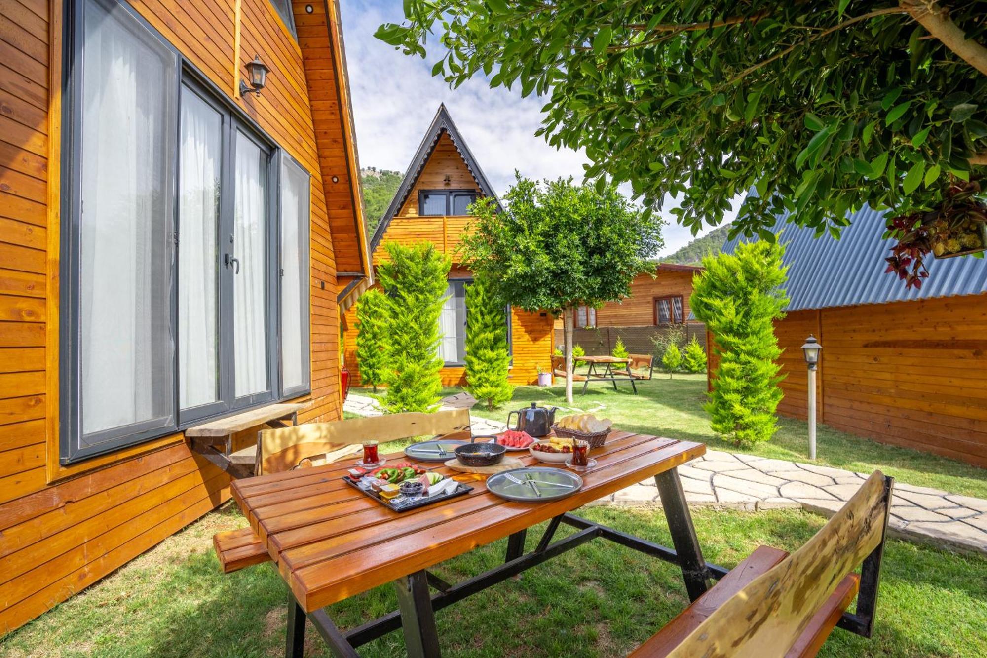 Karaöz Sapphire Bungalows Kumluca Exterior foto